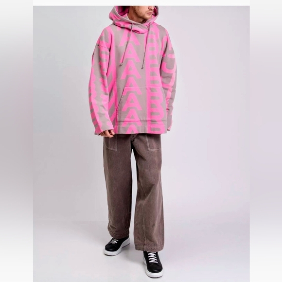 65% OFF!🔥🔥NWT $699 Marc Jacobs Unisex OVERSIZED Logo Drawstring Hoodie - Small - Picture 4 of 7